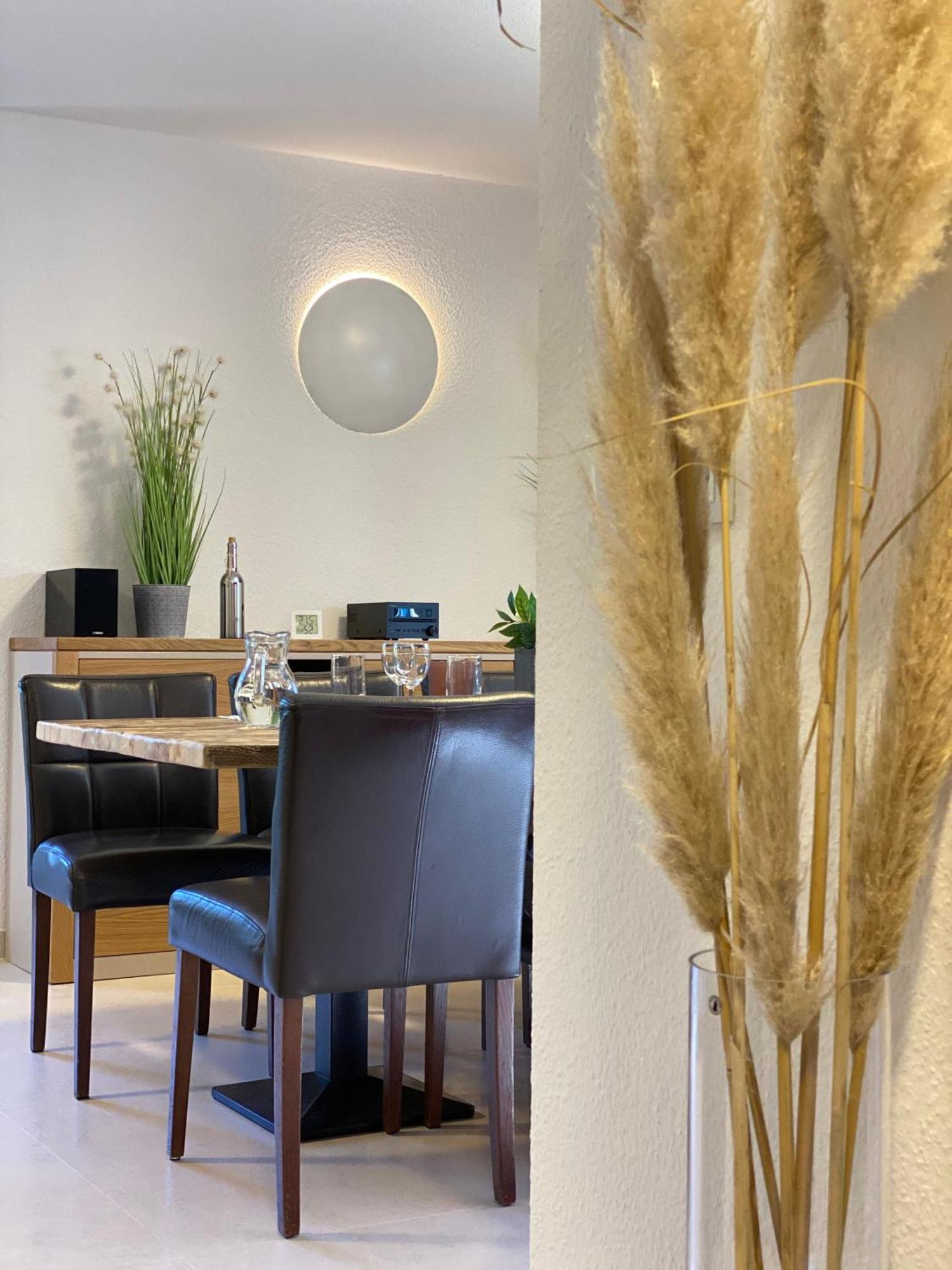Familienfreundliches Reetdachhaus Weissdorn 2 Villa Puddemin Eksteriør billede